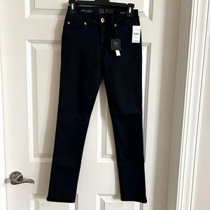DL1961 Mid-Rise Skinny Ankle Jean